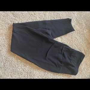 Black maternity leggings